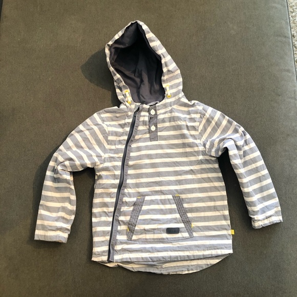 Boys strip zip up jacket with hood in size 3 - Picture 2 of 8